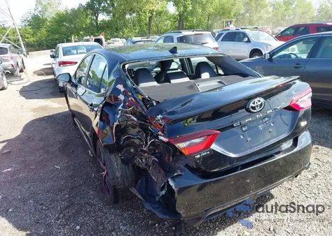 2022 Toyota Camry Se z USA, uszkodzony, nr VIN 4T1G11AK0NU017605